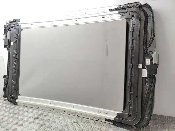 BMW X1 F48 F49 (2015 - 2022) 728737011 Комплект люка крыши — фото 9