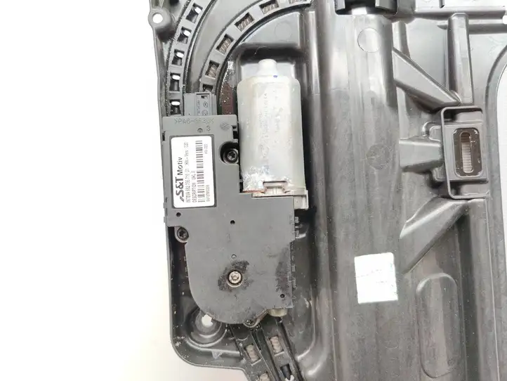BMW X1 F48 F49 (2015 - 2022) 728737011 Комплект люка крыши — фото 11