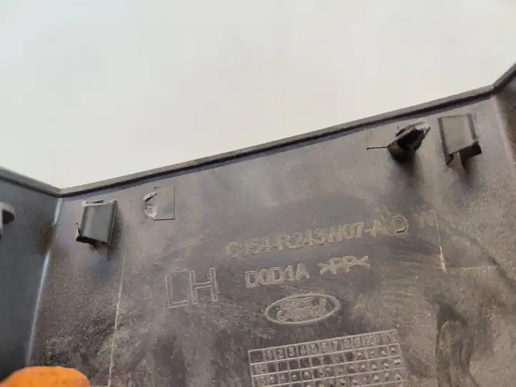 Ford Kuga II (2013 - 2019) CJ54R243W07ADW Нижняя обшивка стойки B — фото 5