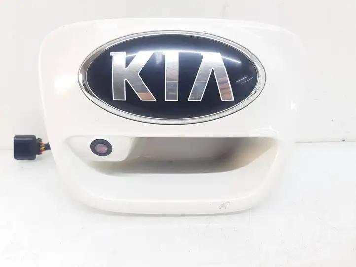Kia Rio (2015 - 2017) 95760H8000 Ручка багажника с камерой — фото 1