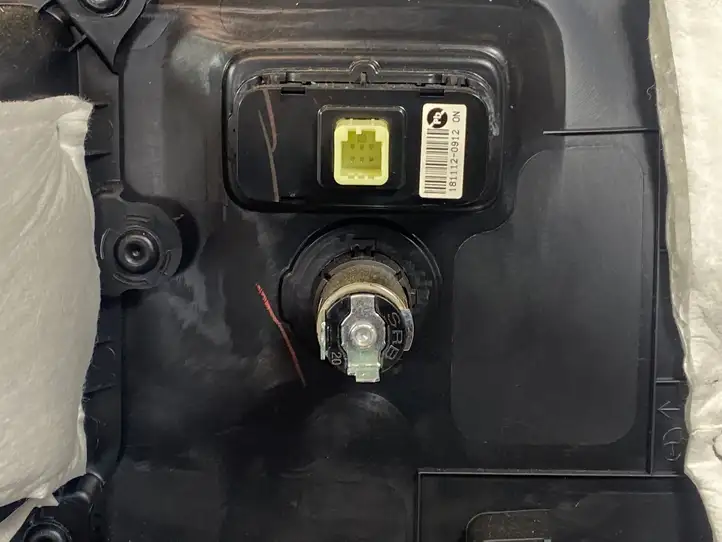 Kia Telluride (2019 - ) Q067900D Боковая обшивка багажника — фото 8