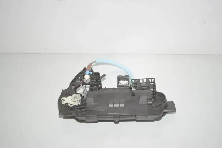 BMW i4 (2021 - ) 5A25812 Крепление наружной ручки передней двери — фото 2