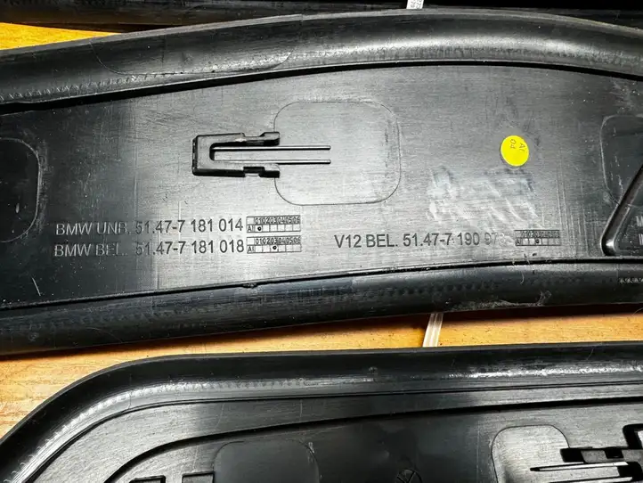 BMW 7 F01 (2008 - 2016) 51477181011 Внутренняя отделка переднего порога — фото 5