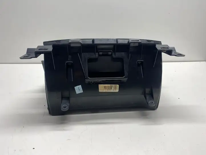 Dodge Ram (2008 - ) 1EA97TRMAA Подстаканник — фото 3