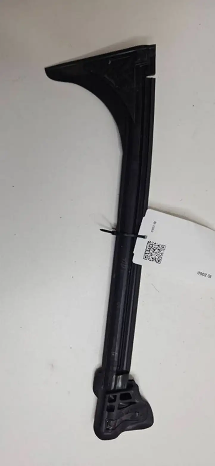 BMW 4 G22 G23 G24 G26 (2020 - ) 7482712 Накладка заднего стекла — фото 5