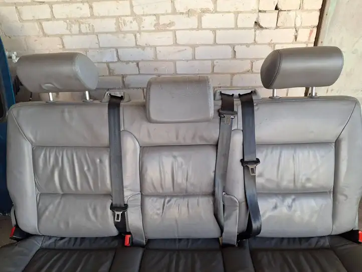 Volkswagen Multivan T5 (2003 - 2015) Заднее сиденье — фото 4
