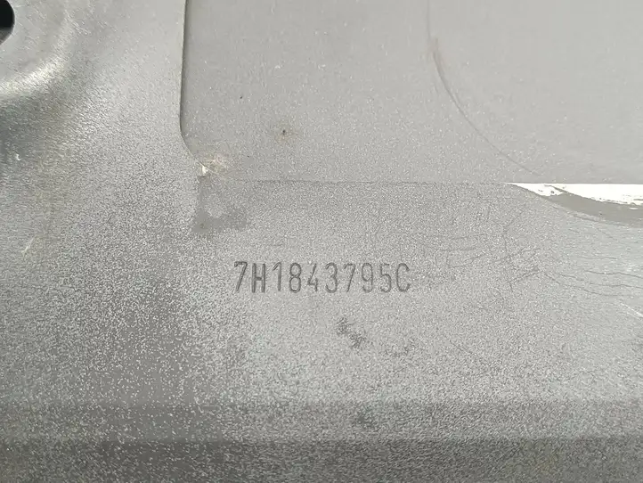 Volkswagen Multivan T5 (2003 - 2015) 7H1843795C Отделка нижней направляющей раздвижной двери — фото 7