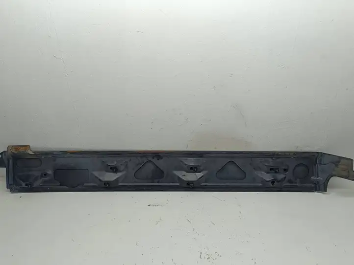 Volkswagen Multivan T5 (2003 - 2015) 7H1843796C Отделка нижней направляющей раздвижной двери — фото 4