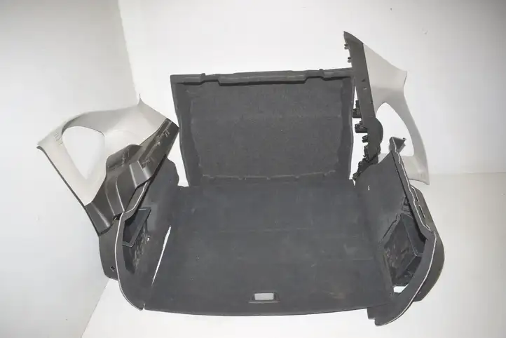 BMW X1 F48 F49 (2015 - 2022) 7332819 Прочая отделка багажника — фото 1