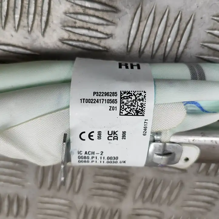 Volvo XC40 (2017 - ) 32296285 Боковая подушка безопасности шторка — фото 6