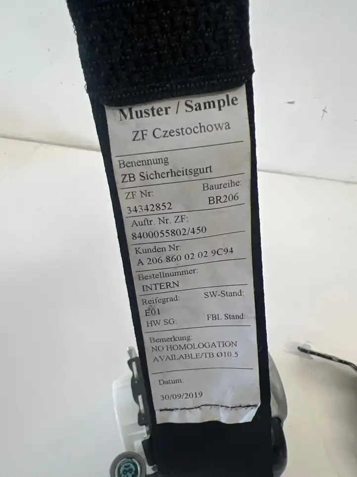 Mercedes-Benz C W206 (2021 - ) A2068600202 Задний ремень безопасности — фото 8