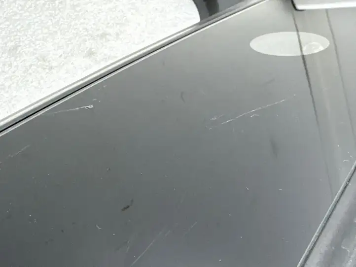Tesla Model Y (2019 - 2024) 151625500E Наружная накладка стойки B — фото 4
