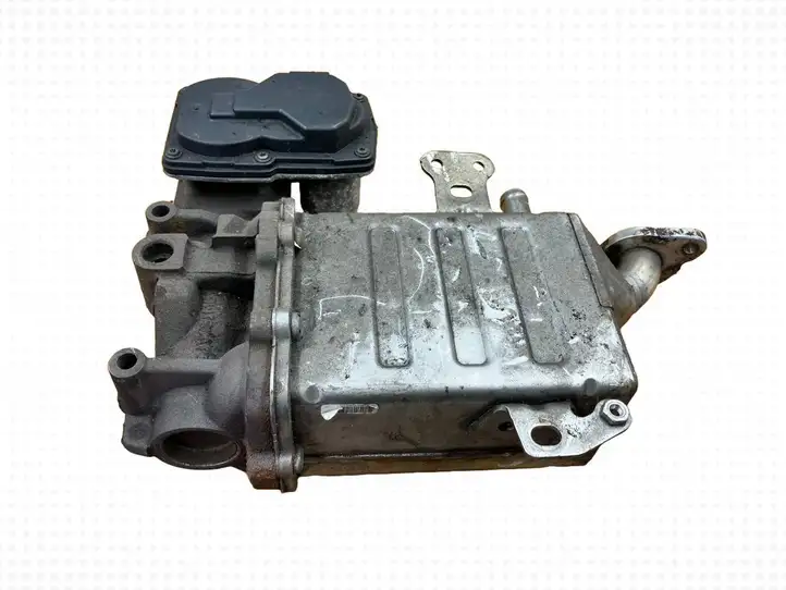 Volkswagen Multivan T6 (2015 - 2021) 04L131512T Охладитель клапана EGR — фото 2