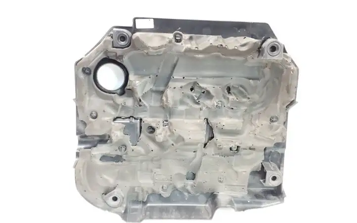 Skoda Octavia Mk3 (5E) (2013 - 2019) 04L103925N Крышка двигателя декоративная — фото 2
