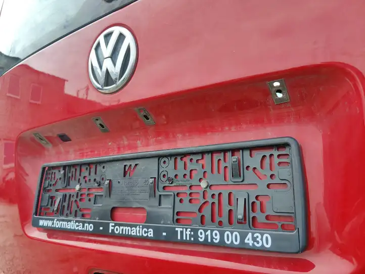 Volkswagen Caddy (2010 - 2015) Крышка багажника — фото 6