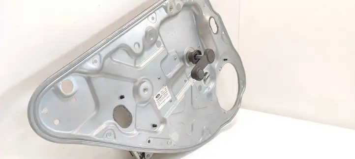 Ford Focus (2005 - 2008) 4M51A045H23B Механический стеклоподъемник задней двери — фото 2