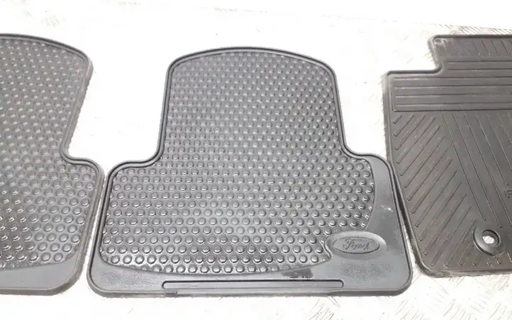 Ford Focus (2005 - 2008) 3M5JP13010FB Комплект автомобильных ковриков — фото 3