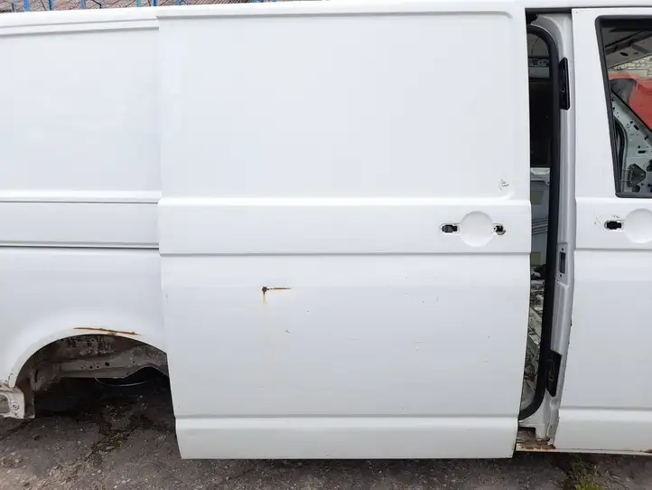Volkswagen Transporter - Caravelle T5 (2009 - 2015) Боковая раздвижная дверь — фото 1