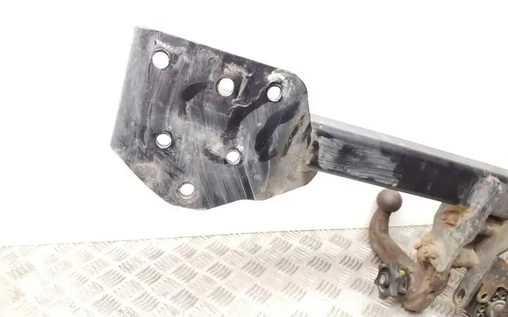 Subaru Outback (2009 - 2014) 384219 Комплект буксировочного крюка — фото 10