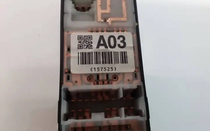 Subaru Outback (2009 - 2014) 157525 Блок кнопок стеклоподъемников — фото 5