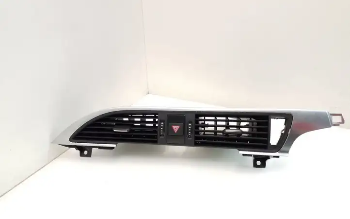 Audi A6 C7 (2011 - 2014) 4G1820951 Центральный воздушный дефлектор — фото 1