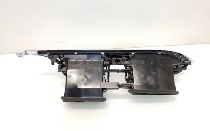 Audi A6 C7 (2011 - 2014) 4G1820951 Центральный воздушный дефлектор — фото 3