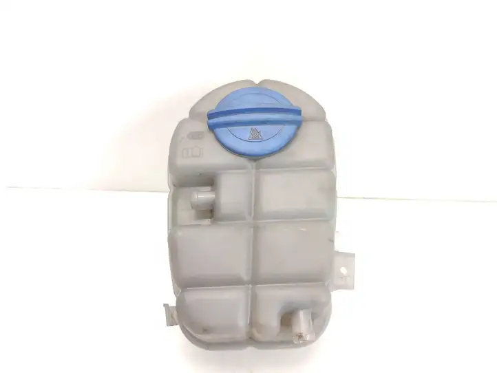 Audi A6 C7 (2011 - 2014) 4G0121403G Расширительный бачок — фото 3