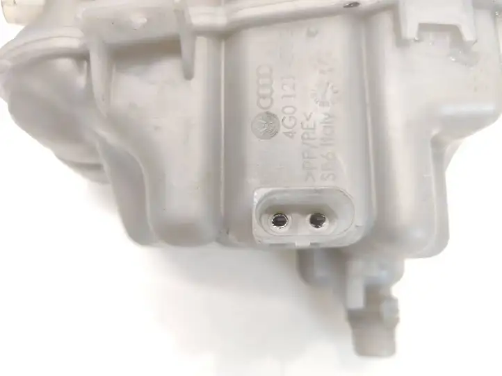 Audi A6 C7 (2011 - 2014) 4G0121403G Расширительный бачок — фото 5