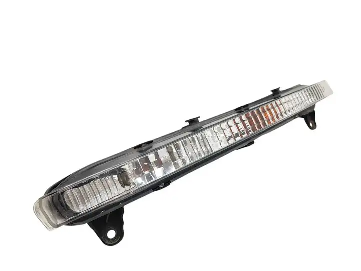 Audi Q7 4L (2005 - 2009) 4L0953042 Повторитель поворота в переднем бампере — фото 3