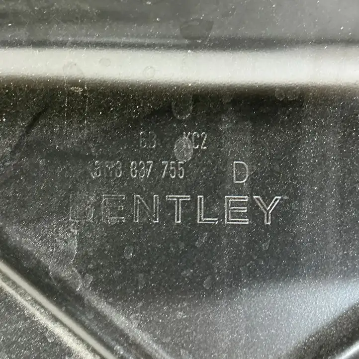 Bentley Continental (2003 - 2017) 3W8837755D Прочая отделка передней двери — фото 11