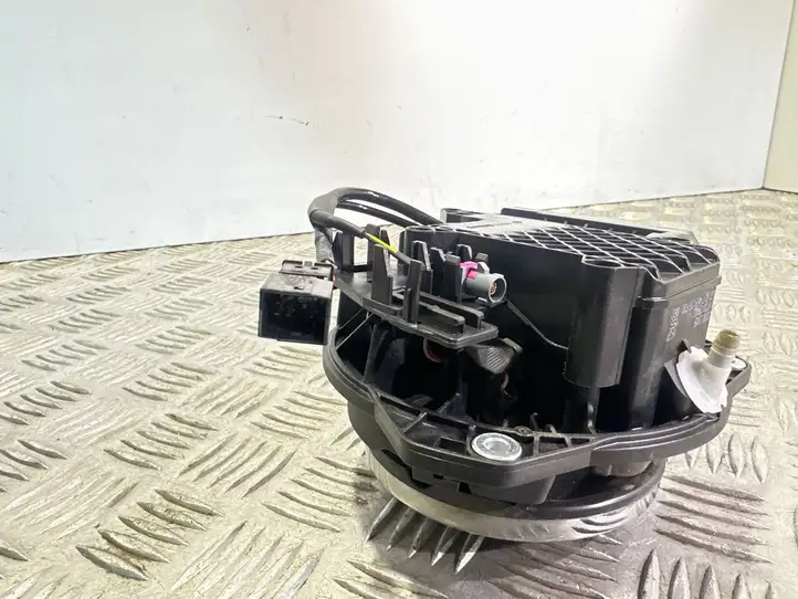 Volkswagen PASSAT B8 (2015 - ) 3G0827469CG Ручка крышки багажника — фото 5