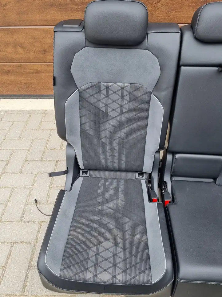 Volkswagen Tiguan Allspace (2017 - ) 80A881105G Комплект салона — фото 52