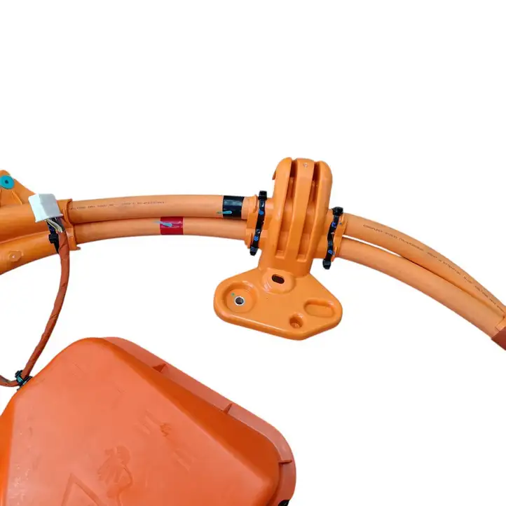Tesla Model 3 (2017 - 2023) 109301000E Зарядный разъем электромобиля — фото 2