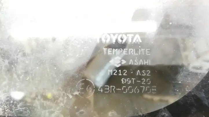 Toyota Yaris Verso (1999 - 2005) M212AS2 Заднее боковое стекло — фото 7