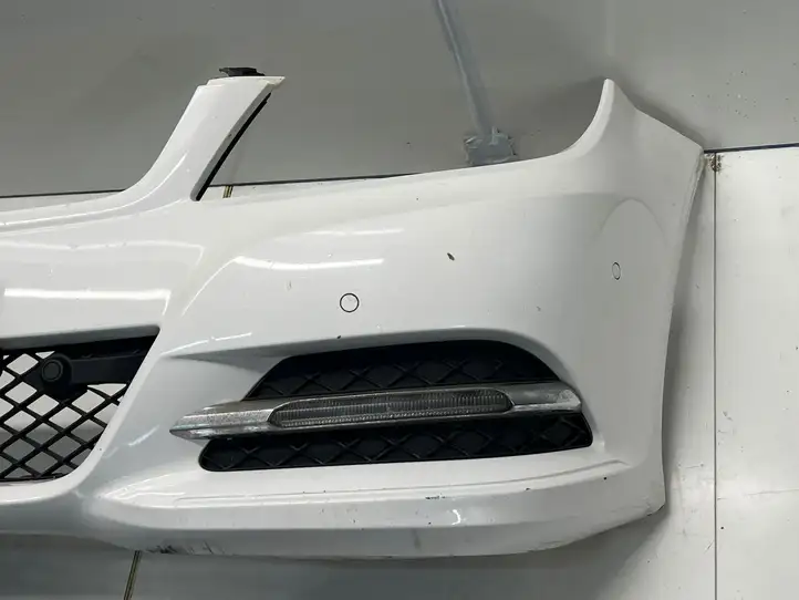 Mercedes-Benz C W204 (2007 - 2014) A2048850016 Кронштейн переднего бампера — фото 3