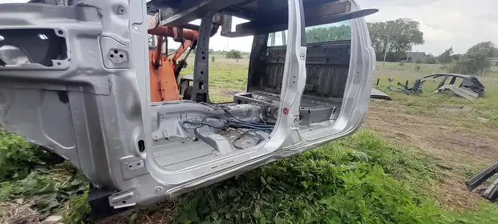 Ford Ranger (2011 - 2015) Задний порог кузова — фото 3