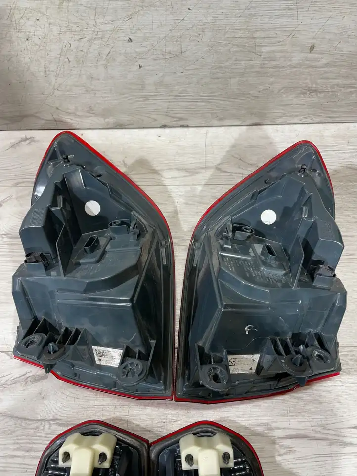 BMW 3 F30 F35 F31 (2012 - 2018) 7369117 Задний фонарь в кузове — фото 2