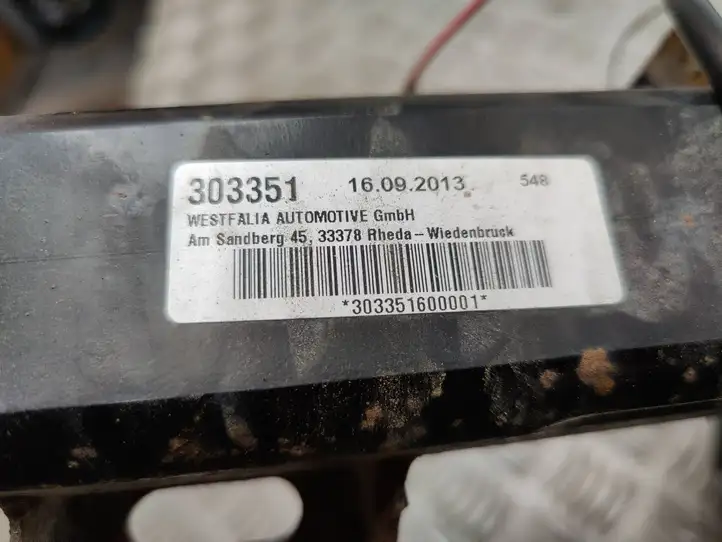 BMW 3 F30 F35 F31 (2012 - 2018) 506737 Комплект буксировочного крюка — фото 1
