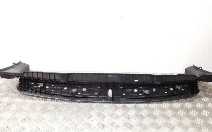 BMW 3 F30 F35 F31 (2012 - 2018) 7221875 Отделка порога багажника — фото 3