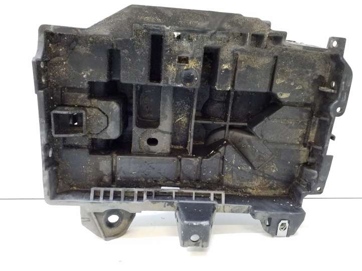 68186053AB Jeep Cherokee Akumuliatoriaus tvirtinimo padas