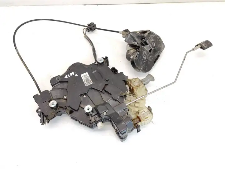 Volkswagen Caddy (2004 - 2010) 2K0843653BD Замок раздвижной двери — фото 1