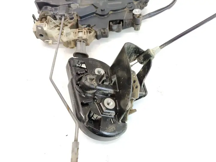 Volkswagen Caddy (2004 - 2010) 2K0843653BD Замок раздвижной двери — фото 4