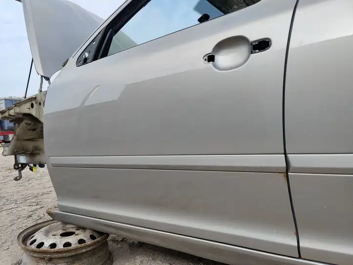 Skoda Octavia Mk2 (1Z) (2004 - 2013) Дверь — фото 2
