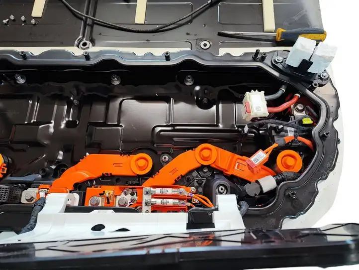 Tesla Model 3 (2017 - 2023) 110442300T Аккумулятор гибридного / электрического автомобиля — фото 3