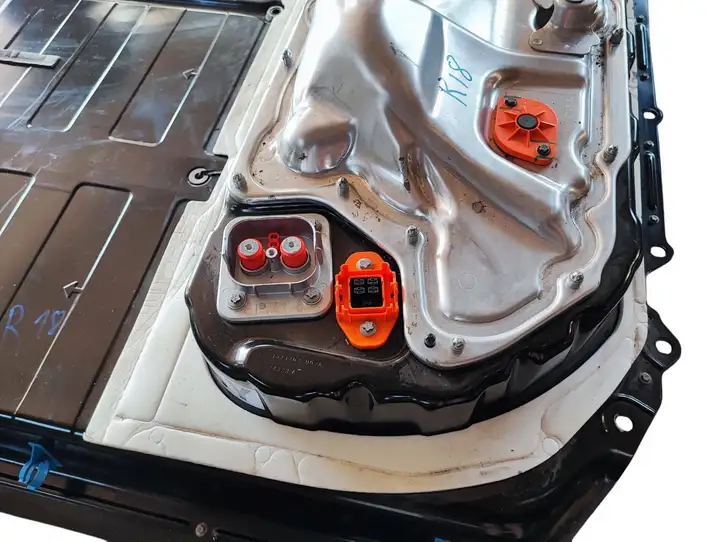 Tesla Model Y (2019 - 2024) 166696924E Аккумулятор гибридного / электрического автомобиля — фото 3