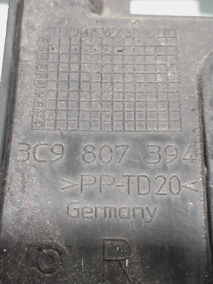 Volkswagen PASSAT B6 (2005 - 2010) 3C9807394 Кронштейн заднего бампера — фото 3