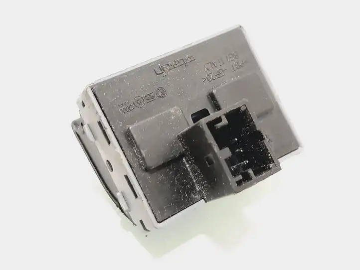 Volkswagen Polo (2005 - 2009) 6Q0959858 Блок кнопок стеклоподъемников — фото 2