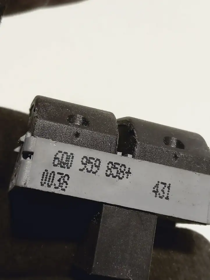 Volkswagen Polo (2005 - 2009) 6Q0959858 Блок кнопок стеклоподъемников — фото 3