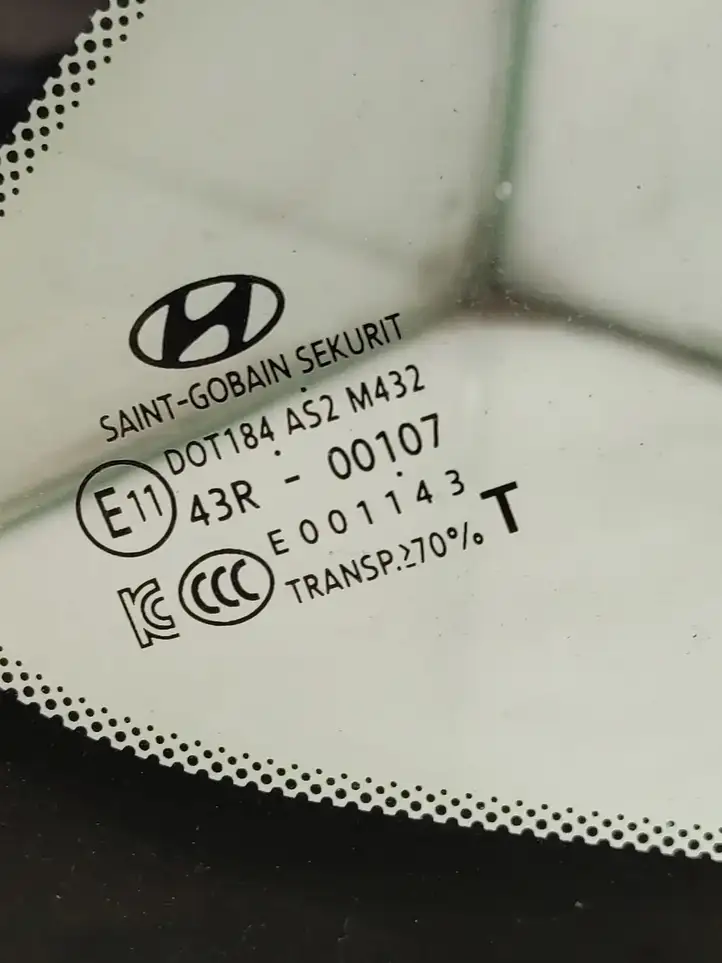 Hyundai Tucson TL (2015 - ) AS2 Форточка двери — фото 2