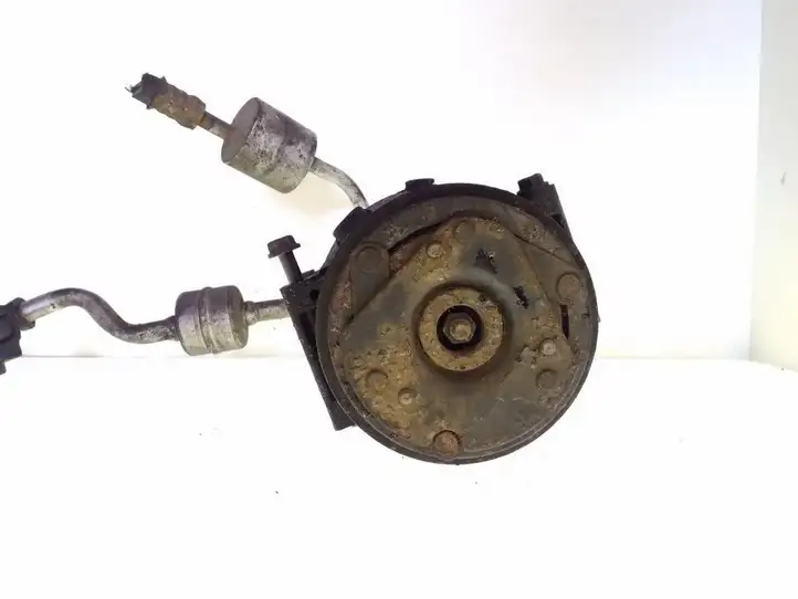 Renault Laguna II (2001 - 2005) 7700105765 Компрессор (насос) кондиционера воздуха — фото 3